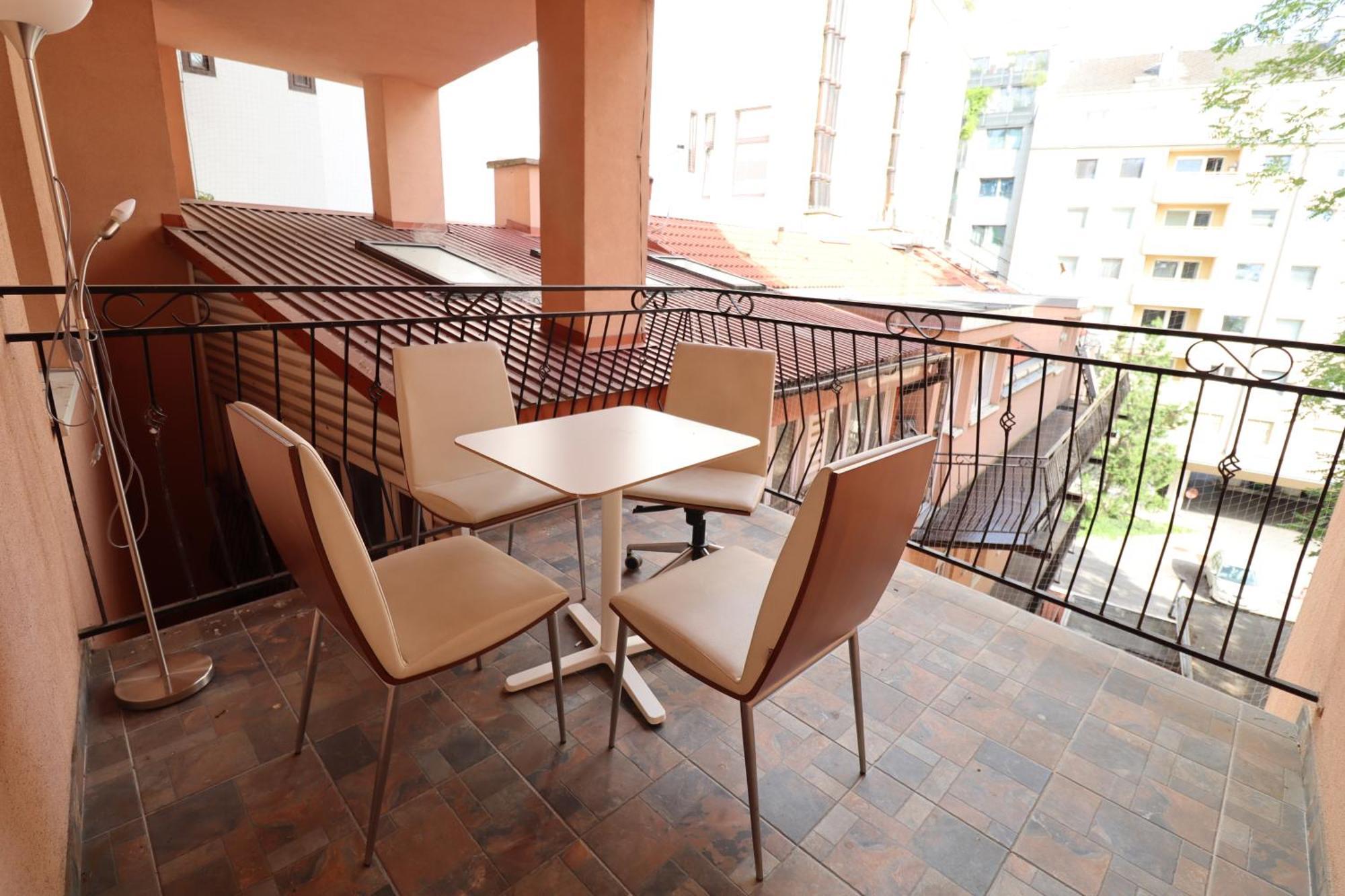 الشقق الفندقية Grey Palazzo 1050 فيينا المظهر الخارجي الصورة